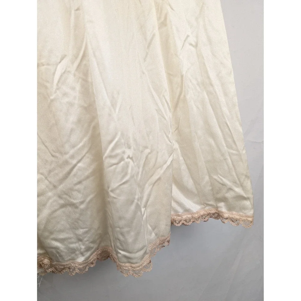Vintage 80s Lace Trim Half Slip 26" Skirt Size S Cream Ivory Elastic Waist Retro - Picture 4 of 7